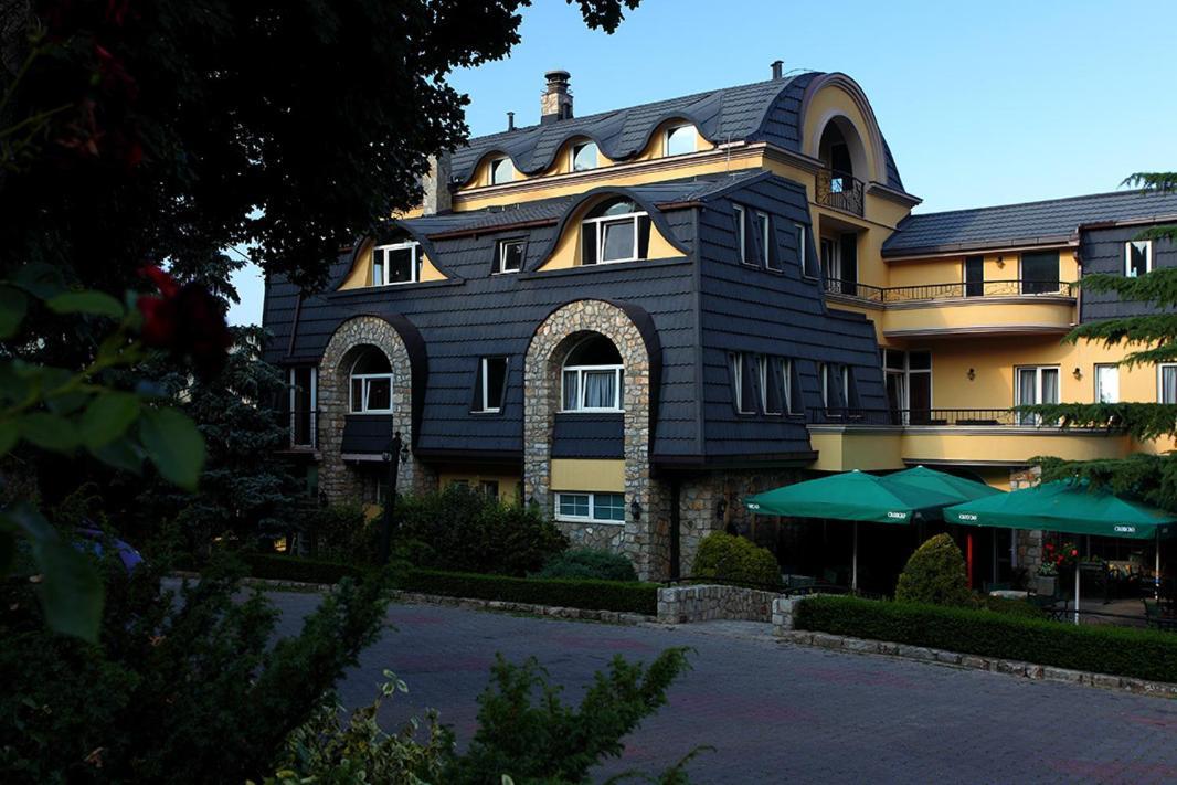 Hotel Šator Bitola Buitenkant foto